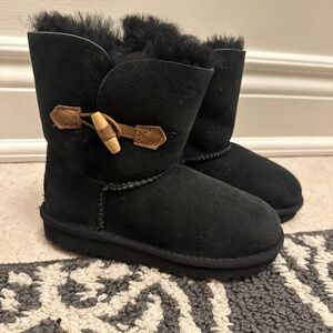 12T Black Ugg Boots, Brand New.